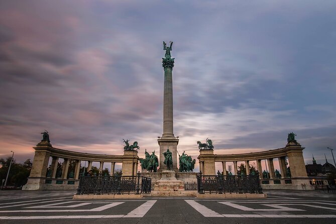 2-Hour Private Night Tour of Budapest - Heroes’ Square and Vajdahunyad Castle