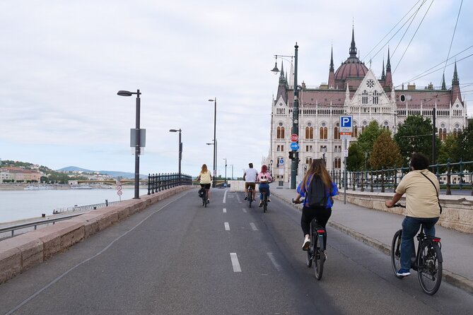 3-Hour Budapest E-Bike Adventure! - Returning to Pest through central sights