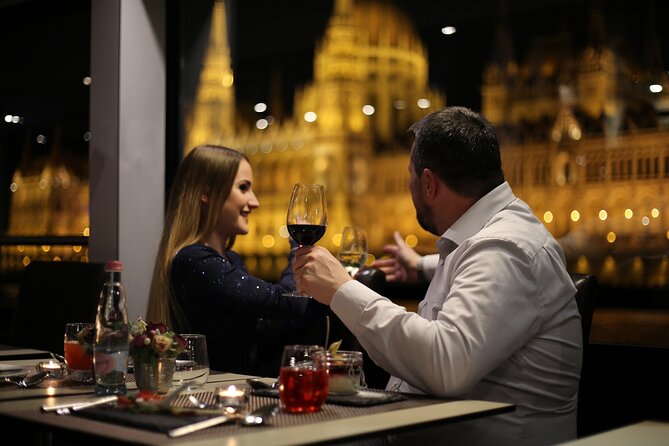 4 Course Dinner Cruise with Operetta, Folk Show and Welcome Drink - Buda Castle and the first Danube views