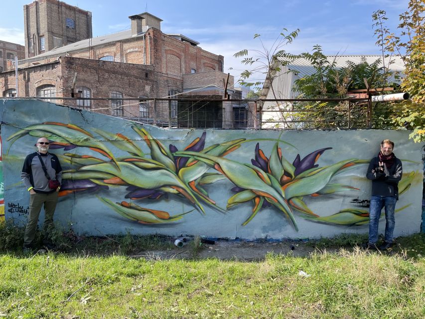 Alternative Bike tour: Graffiti Wall and Peace - What the $108 price buys you
