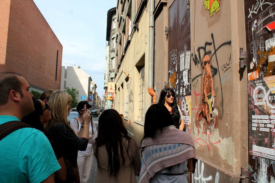 Alternative Budapest Walking Tour - Underground music and everyday culture