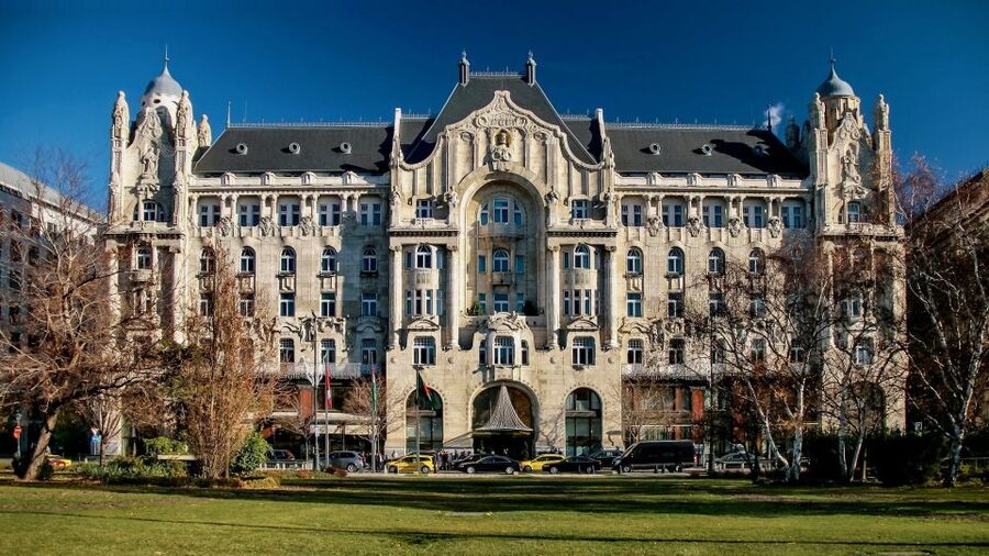 Art Nouveau Tour in Budapest: 3-Hour Private Tour - Key points at a glance