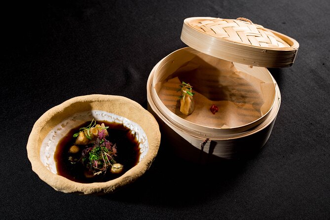 Audio visual multi-sensory chefs journey dinner experience - The USA brings slow-cooked beef