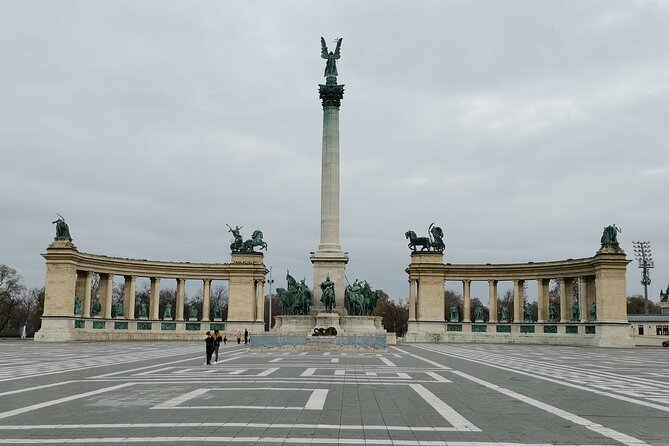 Best Historical Sights of Budapest Tour - A four-hour introduction to Budapest’s big story