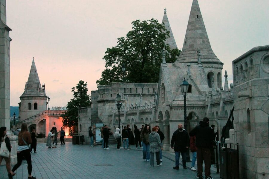 BloodThirsty Hungary: Walking tour & Dark Historical Stories - Matthias Fountain and the Royal Riding Hall