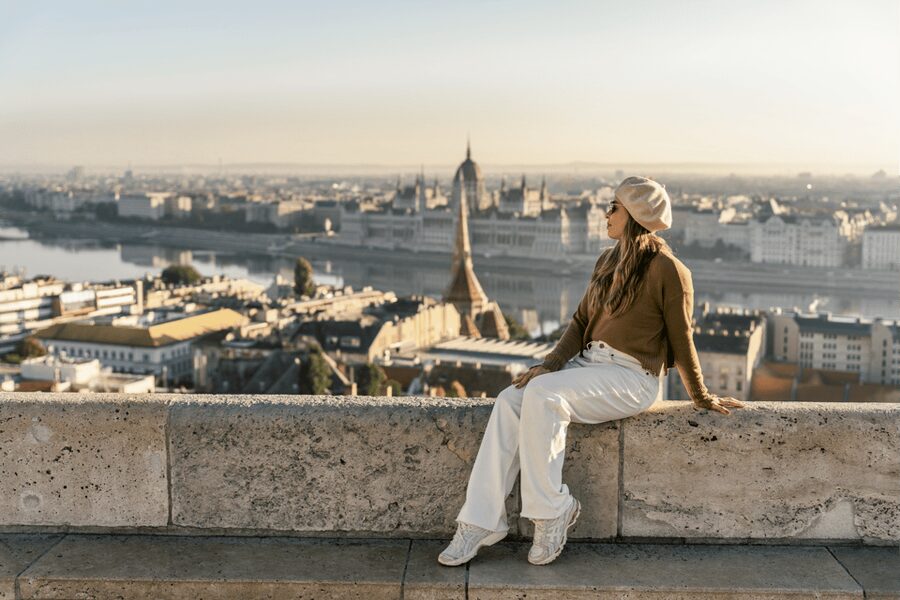 Buda Castle: Private photoshoot with a local guide - Key points to know
