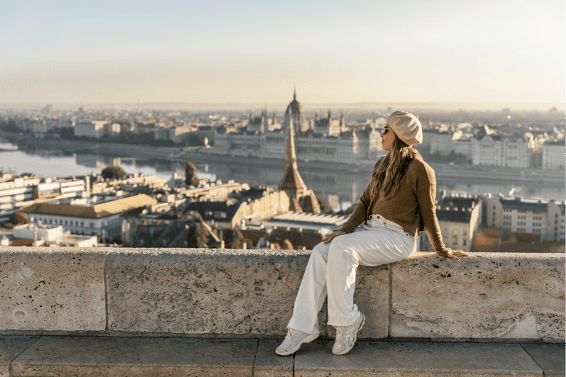 Buda Castle: Private photoshoot with a local guide - Meeting Bence at Szentháromság Square