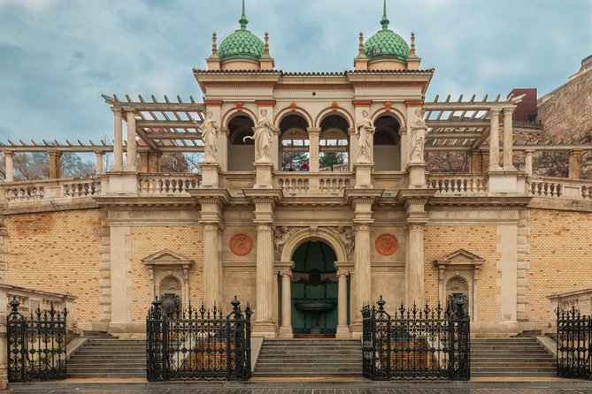 Buda Castle Quarter Walking Tour - Why this private Buda walk works so well