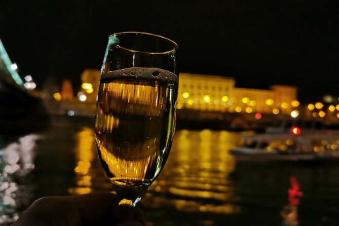 Budapest: 1-Hour Highlights Cruise with Welcome Drink - The Whale and Pest’s riverfront buildings