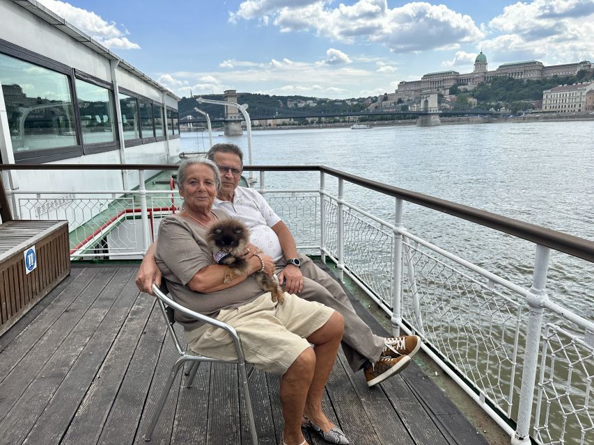 Budapest: 1 hr Sunshine Booze Cruise with Prosecco - Margaret Bridge and the six-bridge route