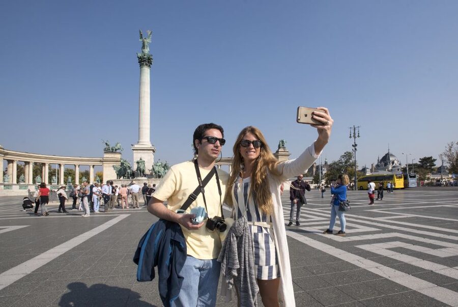 Budapest 3-Hour Private Walking Tour with Route Options - The Jewish Quarter: heritage, memory, and difficult history
