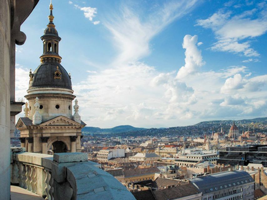 Budapest: 3-Hour Walking Tour of Pest with a Historian - Why Pest makes a good first walking tour