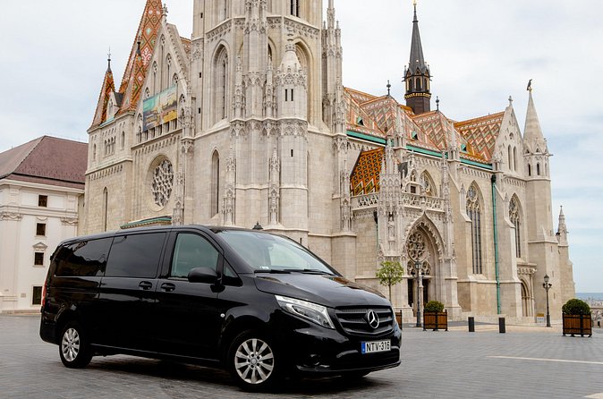 Budapest Airport transfer from Liszt Ferenc International Airport to City Centre - A calm start after a chaotic airport arrival