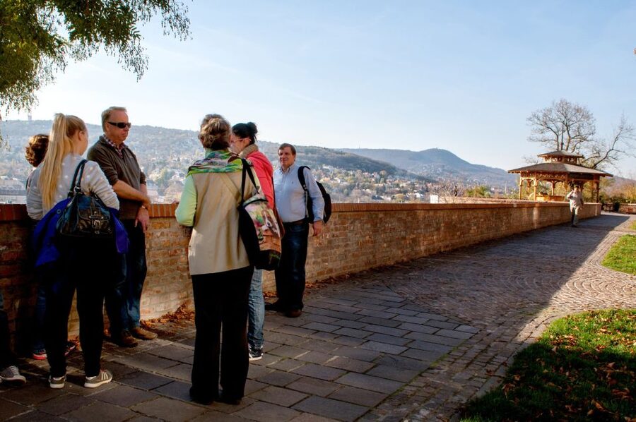 Budapest: All in One Walking Tour with Strudel House Stop - Heroes’ Square and City Park