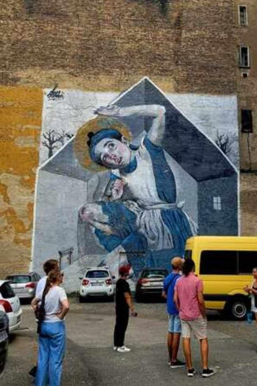 Budapest: Alternative Street Art & Jewish Tour - Entering the Jewish Quarter through its surviving traces
