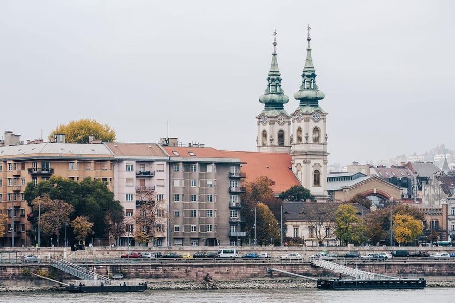 Budapest: Alternative Street Art & Jewish Tour - Is $23 a fair price for three hours?