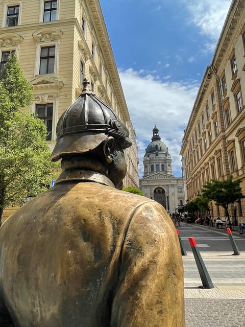 Budapest: Assist the Authorities Outdoor Escape Room Game - How the clues and map guidance work