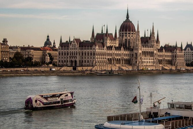 Budapest Audio Guide Cruise with Day, Sunset and Night Options - Margaret Bridge and Chain Bridge