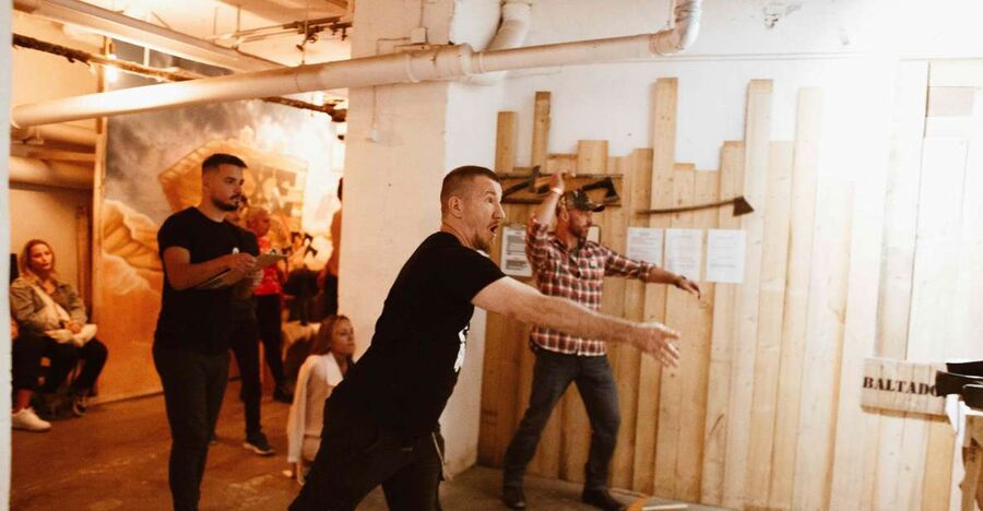 Budapest: Axe Throwing Experience - Key points at a glance