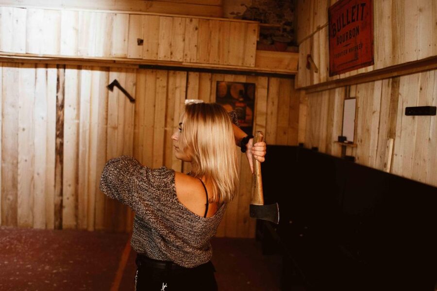 Budapest: Axe Throwing Experience - Is $24 good value for one hour?
