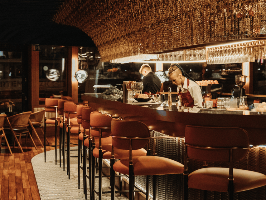 Budapest: BBQ Dinner Cruise w/ Live Music & Unlimited Drinks - Practical tips for a smoother evening