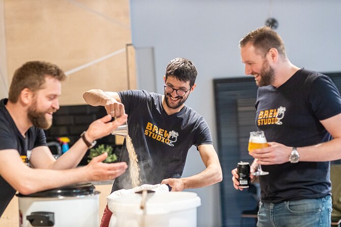 Budapest Beer Experience: 2-Hour Guided Craft Beer Tasting - Why the two-hour schedule works