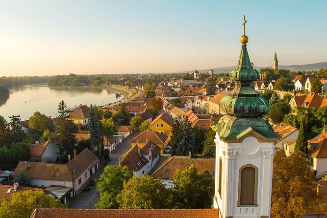 Budapest-Bratislava One-Way Sightseeing Transfer - Visegrád: ruins and wide Danube views