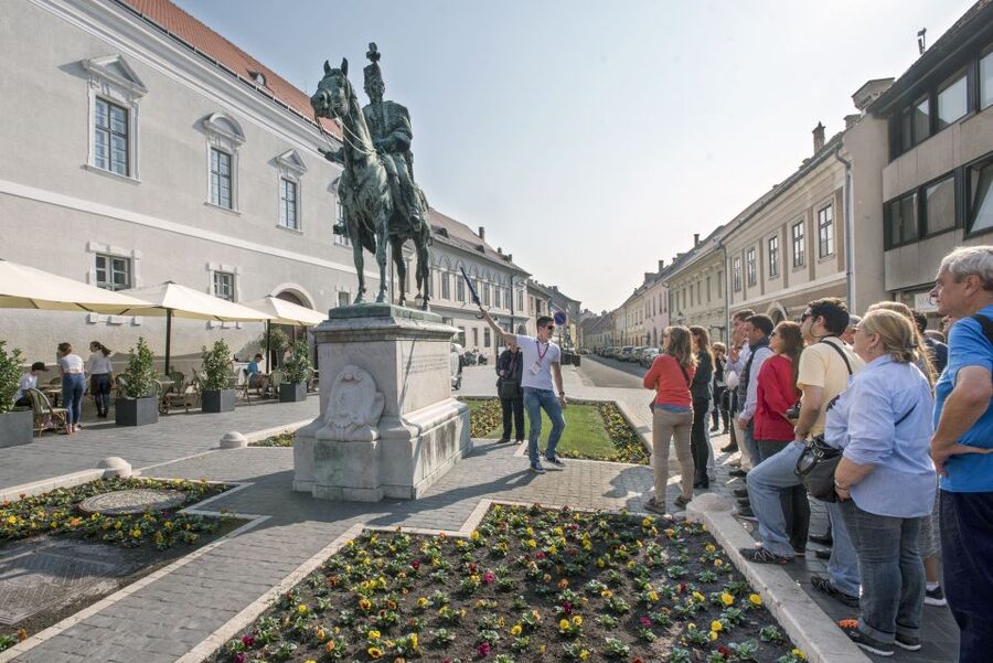 Budapest: Buda Walking Tour - What the $16 price really covers