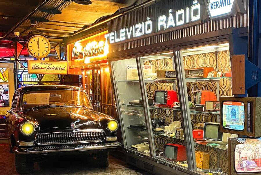 Budapest: Budapest Retro Interactive Museum Ticket - How much history is here, and how much is entertainment?
