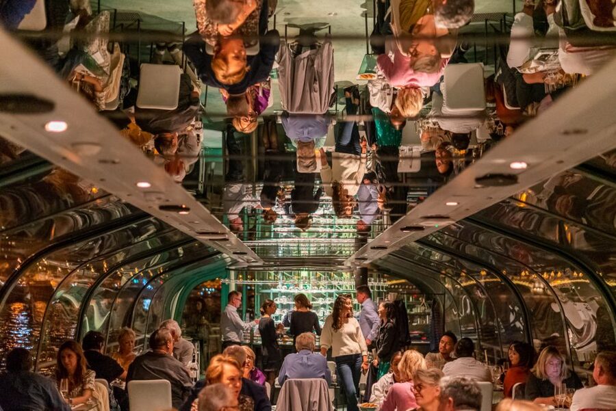 Budapest: Candlelit Dinner River Cruise with Live Music - Who should book this cruise?