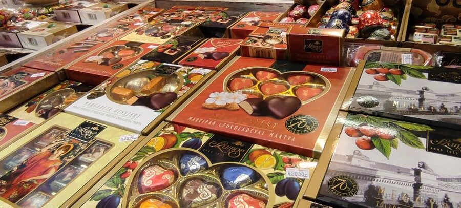 Budapest: Central Market Hall Guided Food Tour with Tastings - Who will enjoy this food walk most?