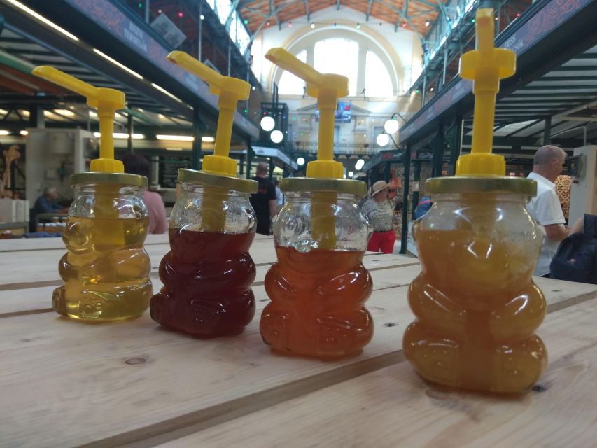 Budapest: Central Market Hall Guided Food Tour with Tastings - How to get the most from the 40 minutes