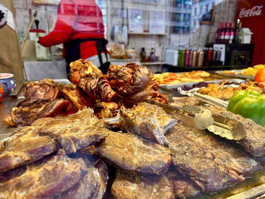 Budapest: Christmas Market Guided Walking Tour with Tastings - Why this Christmas walk is about more than snacks