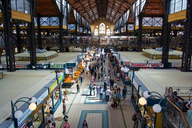 Budapest Culinary & Wine Walk - Central Market Hall: start with paprika and pork fat