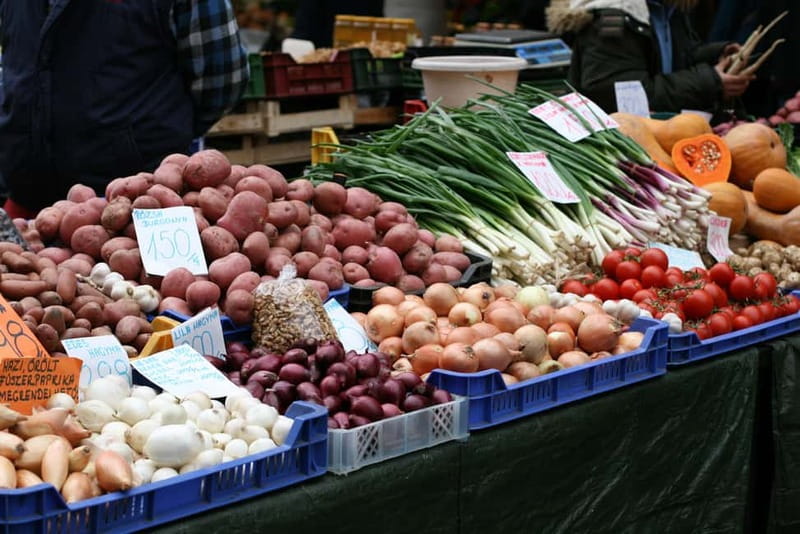 Budapest Culinary & Wine Walk—Budapest’s Signature Food Tour - Who will enjoy this food walk most?