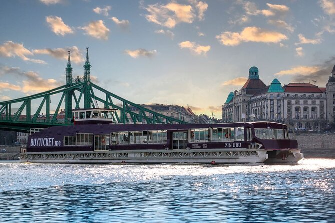 Budapest Danube 1 Hour Sunset or Night Cruise with Audio Guide - Gellért Hill and the southern bridges