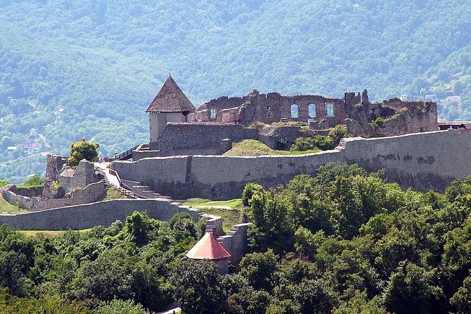 Budapest Danube Bend Private or SmallGroup Tour Lunch and Cruise - Hotel pickup and the road north