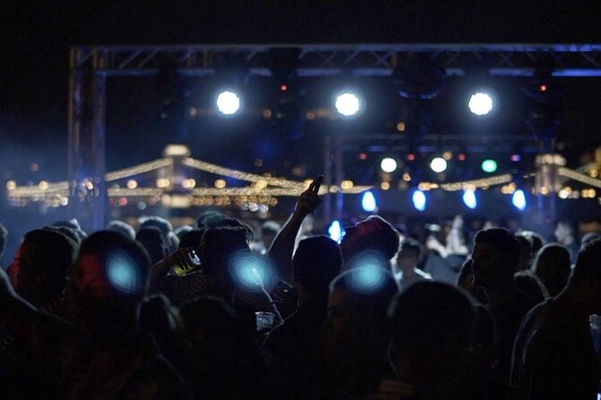 Budapest Danube Cruise with DJ, Drinks and After Party - Why the Parliament views make the cruise worthwhile