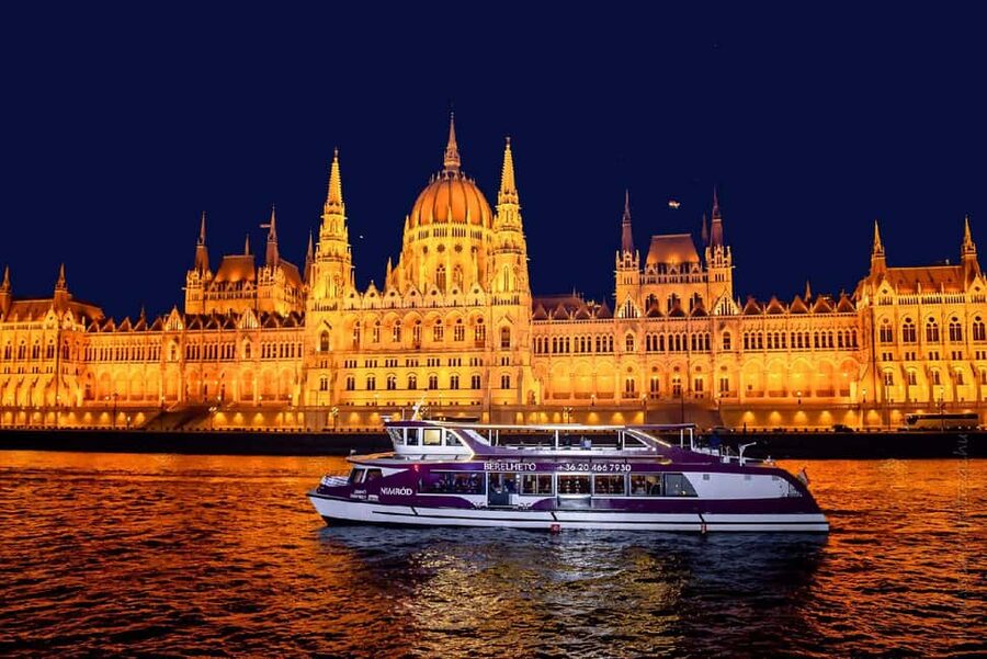Budapest: Danube Cruise with Folk Dancing and Drinks - Müpa and the National Theatre on the return leg