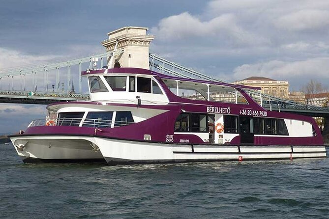 Budapest Danube Pizza Cruise with Welcome Drink - Choosing the best time to go