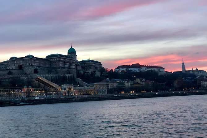 Budapest Danube River Candlelit Dinner Cruise with Live Music - Seating, windows, and the best time to go