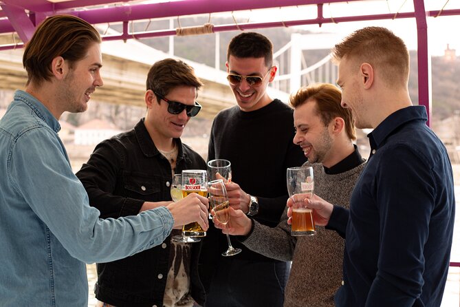Budapest Danube Sightseeing Cruise with Unlimited Drinks - Buda Castle and Fisherman’s Bastion from the river