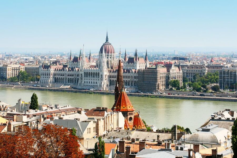 Budapest: Daytime Sightseeing Boat Cruise - Why a Danube cruise belongs in your Budapest plan
