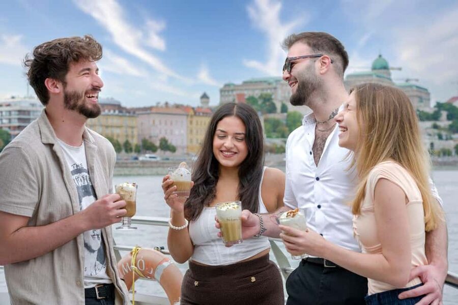Budapest: Downtown Budapest Unlimited Booze Cruise - FAQ