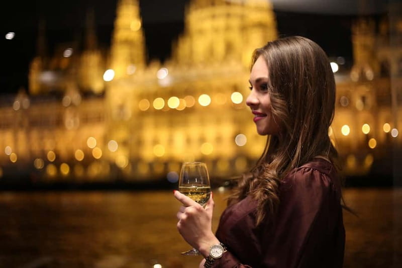 Budapest: Evening Cruise with 4-Course Dinner - What the Four-Course Dinner Is Like