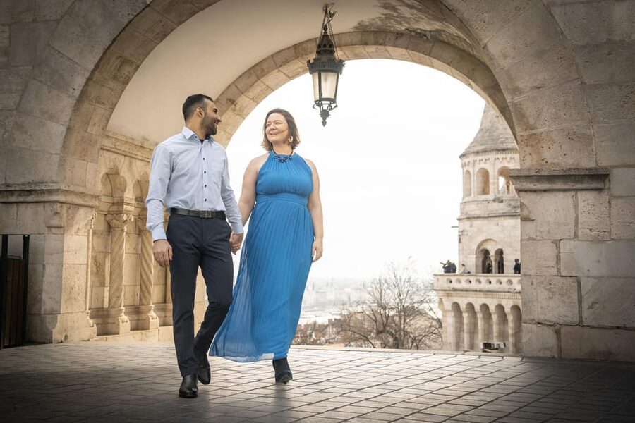 Budapest: Fast Private Photoshoot at Fisherman's Bastion - The photo packages and what you receive