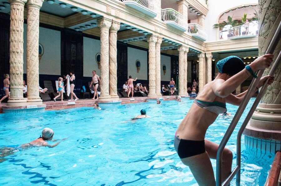 Budapest: Full-Day Gellért Spa Ticket - What your full day at Gellért Spa looks like