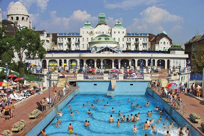 Budapest Gellert Thermal Spa Full Day Ticket with Cabin or Locker - Cleanliness, upkeep, and changing conditions
