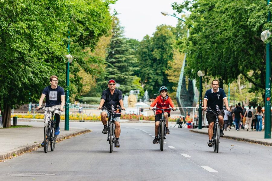 Budapest: Grand Sightseeing Bike Tour - Key points to know before you book