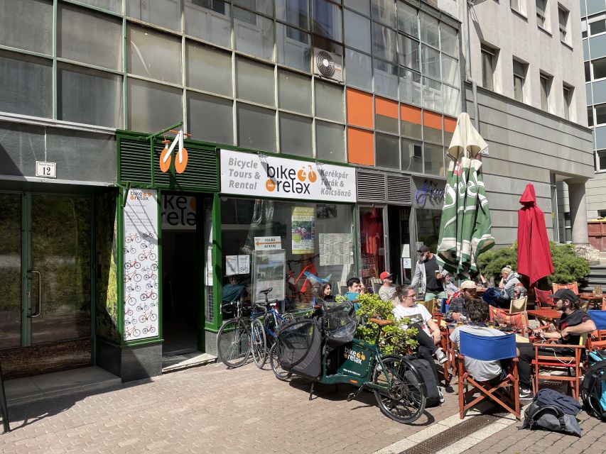 Budapest: Guided Downtown Electric Bike Tour - From City Park to central Pest